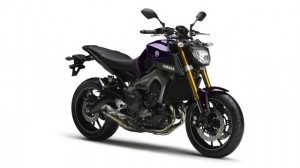 2014-Yamaha-MT-09-EU-Deep-Armor-Studio-001-640x360