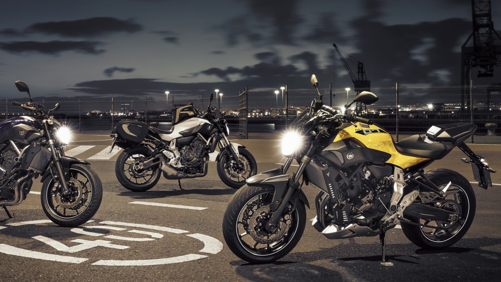 Yamaha MT 07 посадка