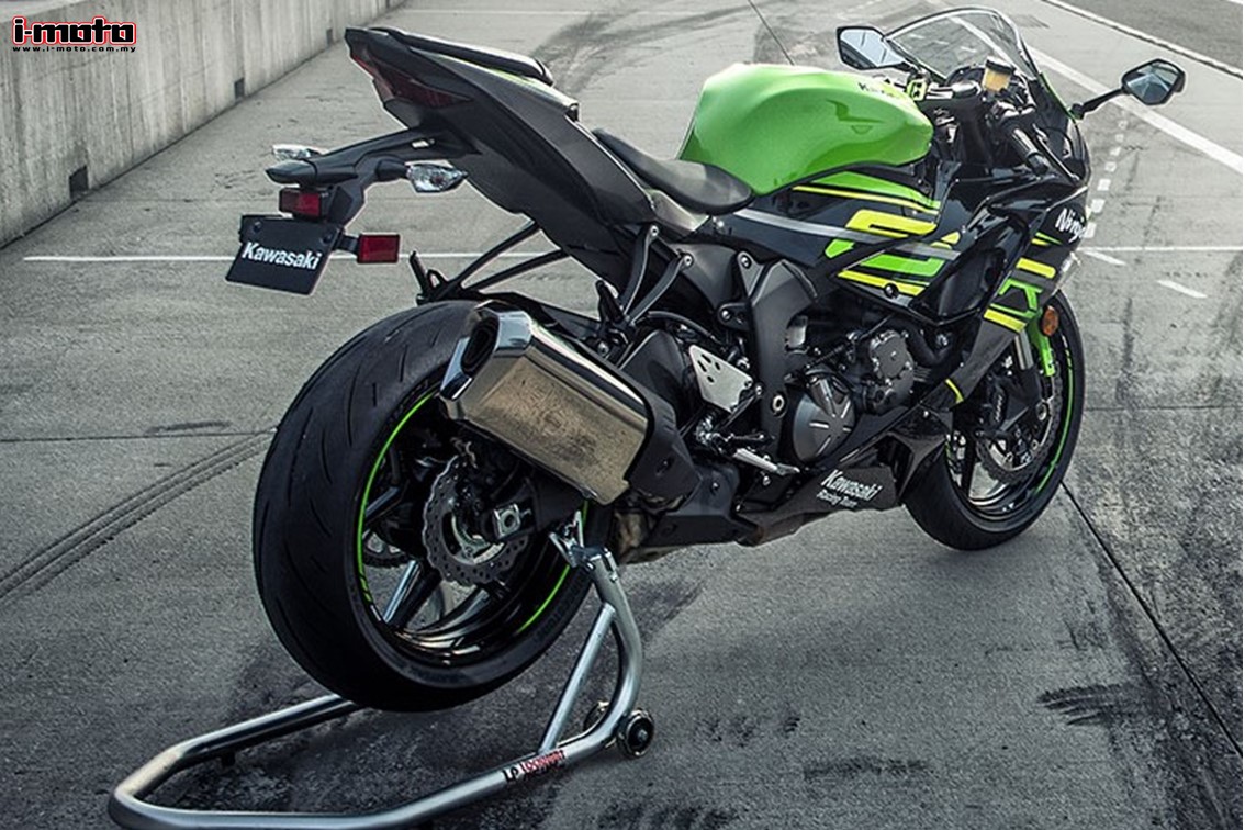 Kawasaki zx6r 2021 черный